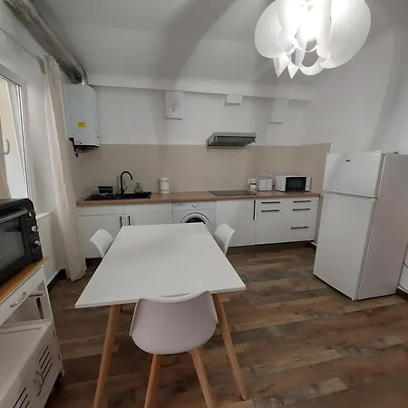 Vieille Climatise Rue Pietonne & A Apartment *