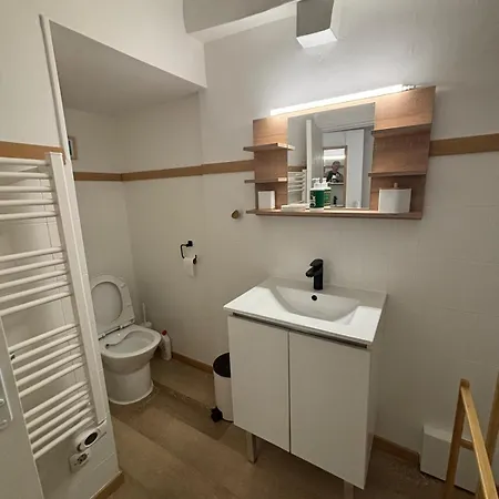Apartment Vieille Climatise Rue Pietonne & A Menton